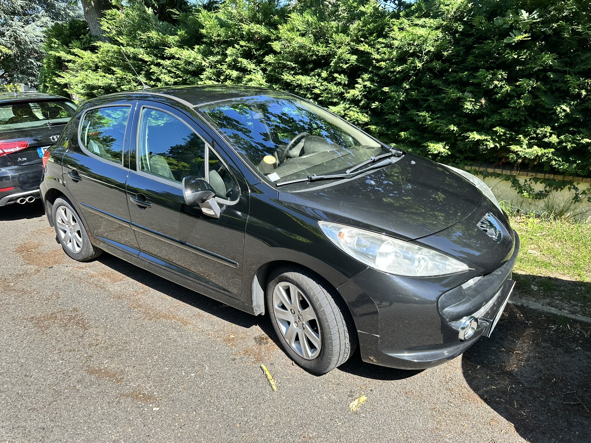 A vendre Peugeot 207 hdi